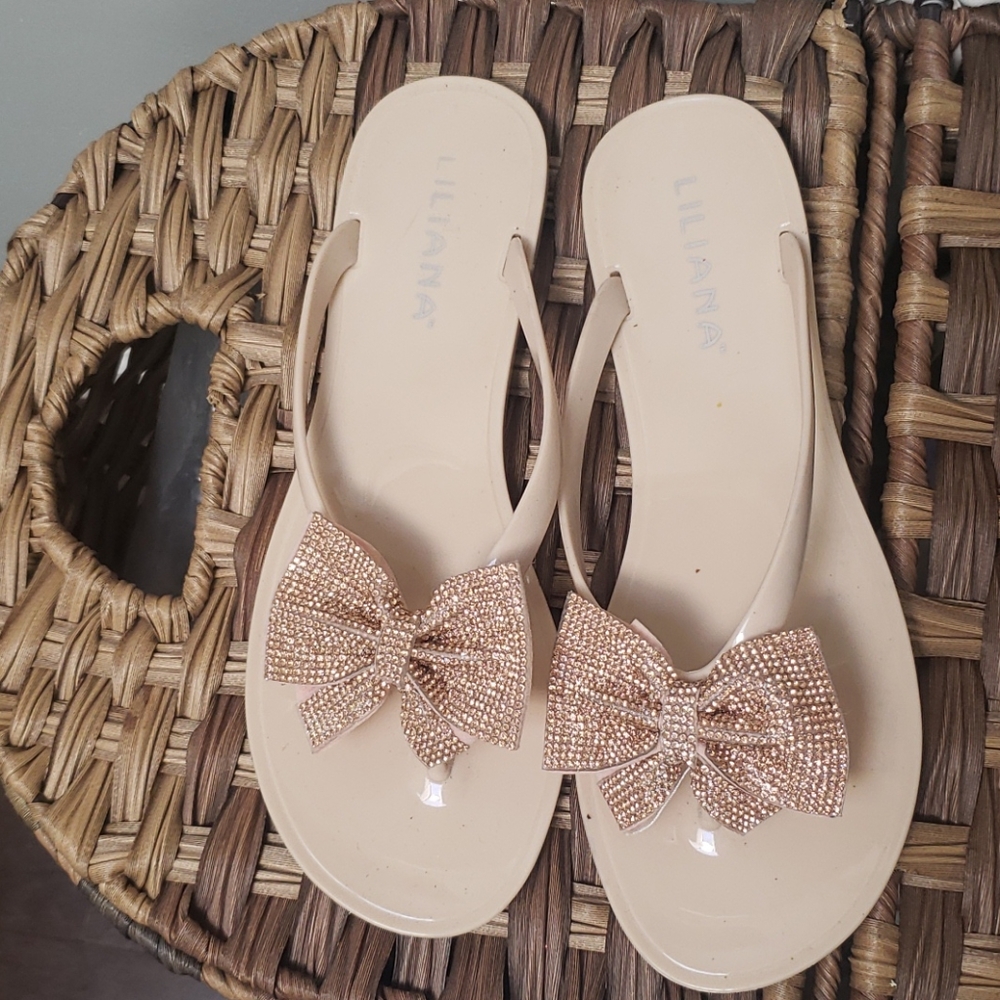 go jane flats